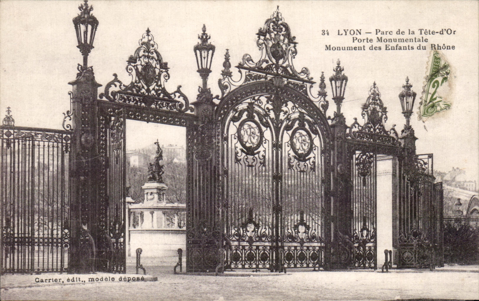 CPA Lyon Avoids Head Monumental Gate Monument Of the Children of the Rhone