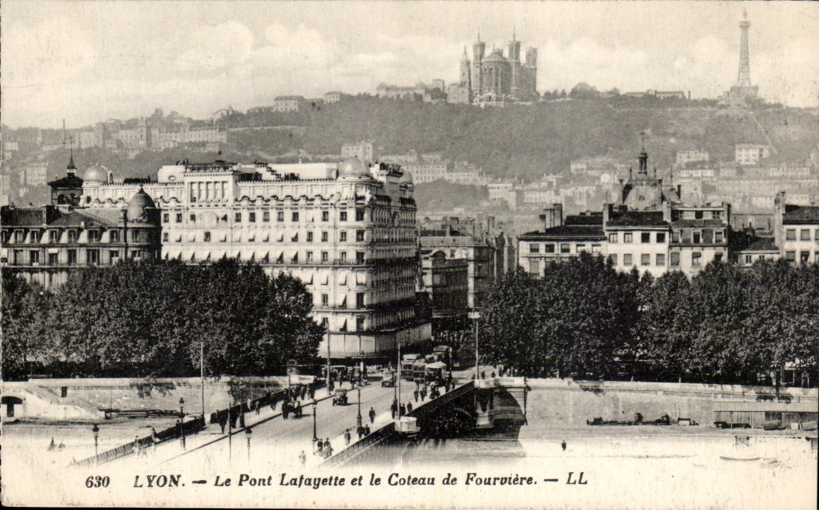 CPA Lyon the Lafayette Bridge And the Slope De Fourviere