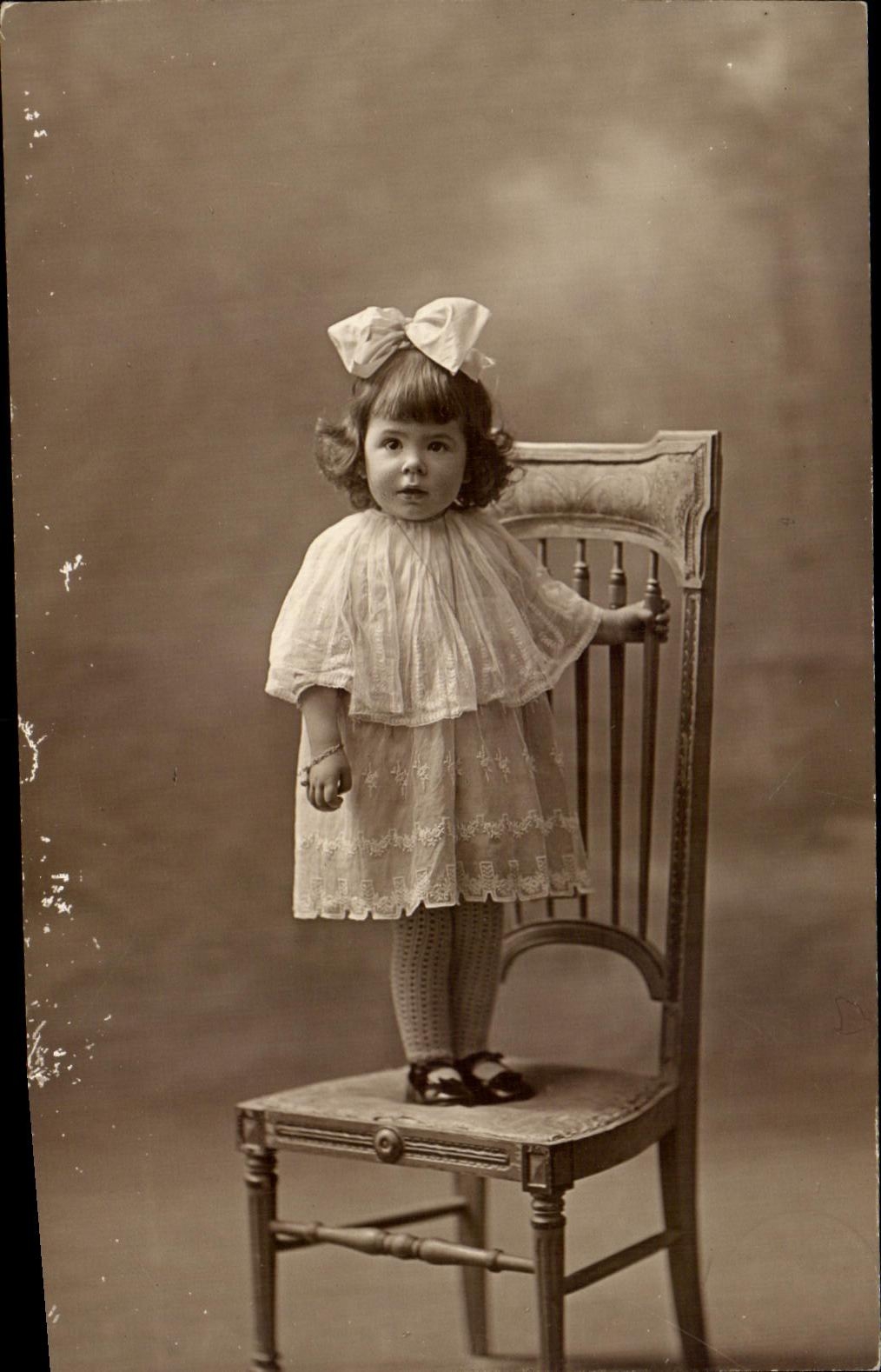 CARTE PHOTO Enfant Fille