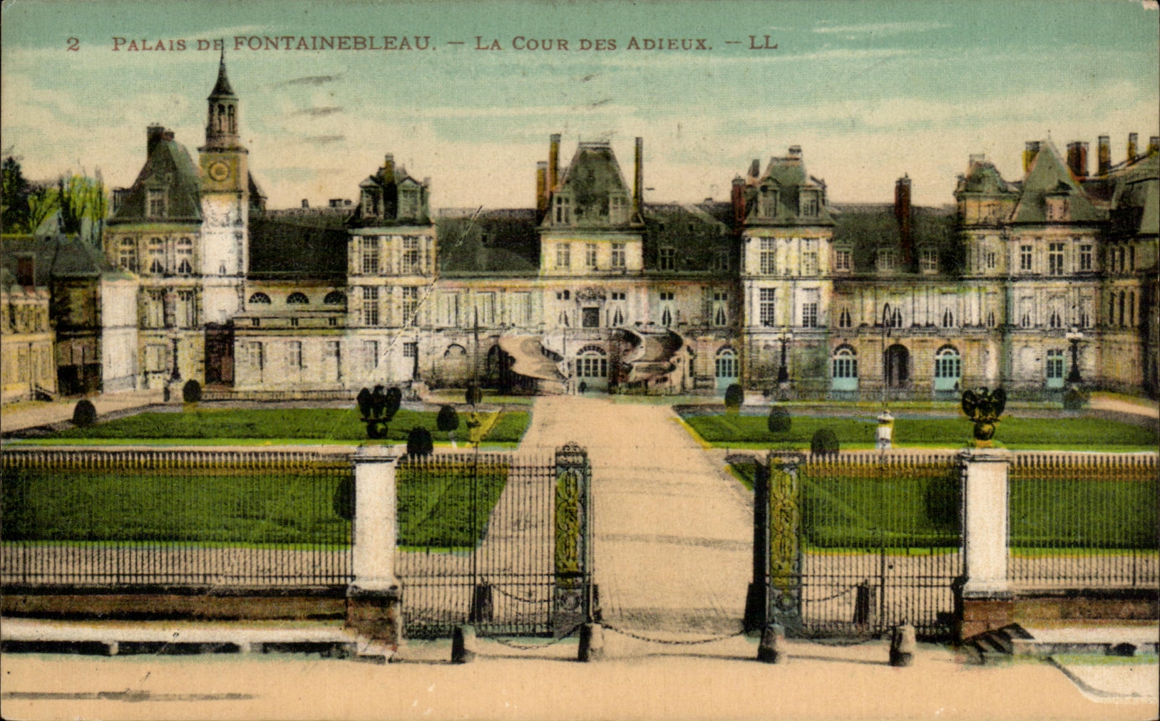 CPA Fontainebleau Palais La cour des adieux