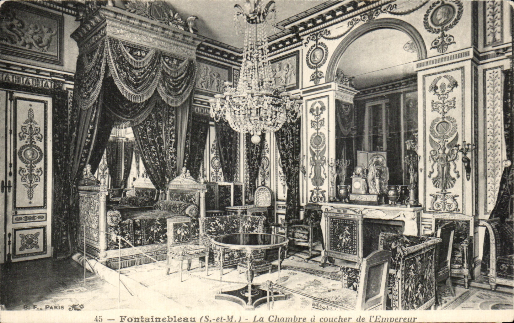 CPA Fontainebleau La chambre a coucher de l'Empereur Napoleon 