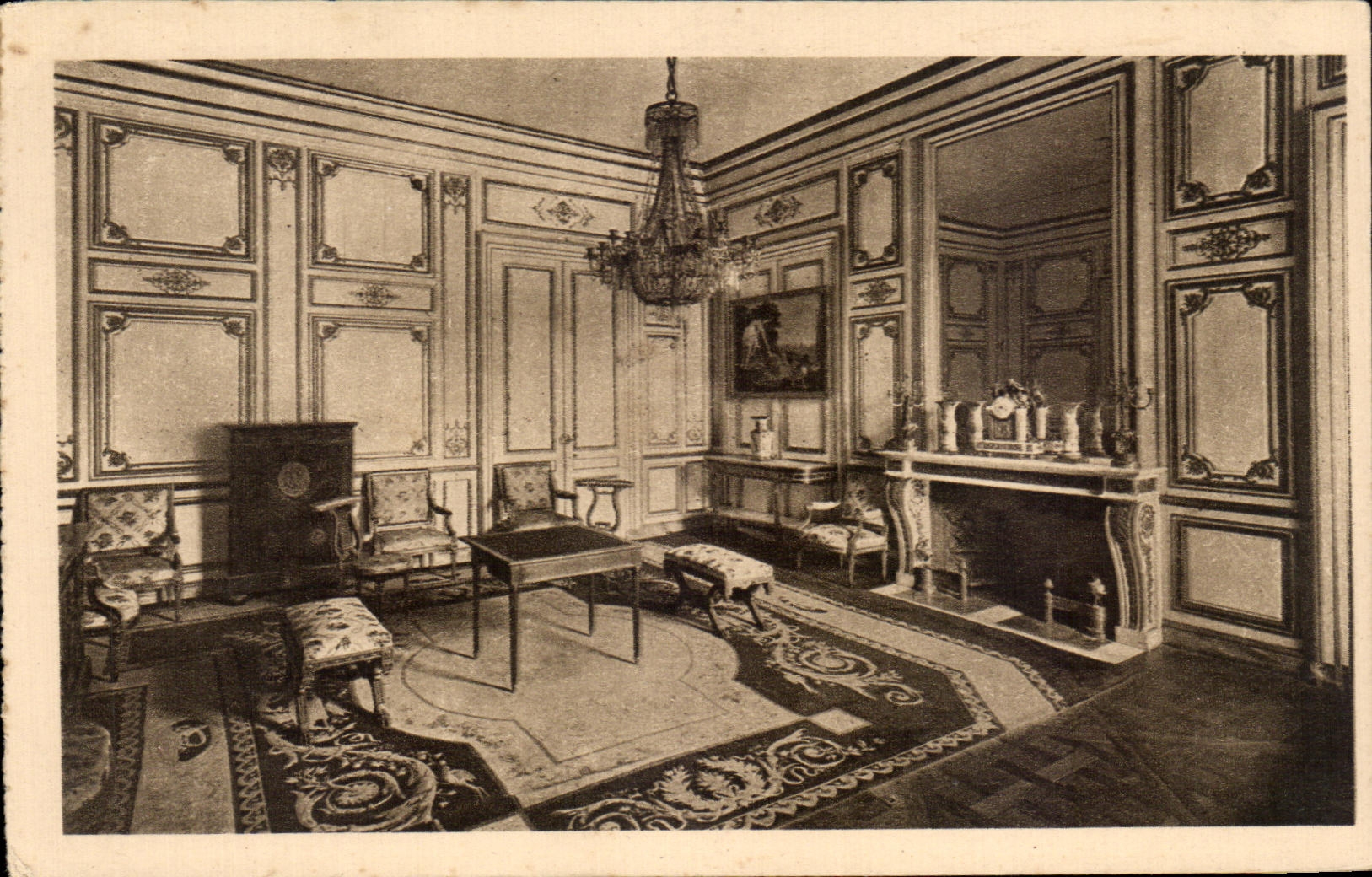 CPA Fontainebleau Salon des dames d'honneur