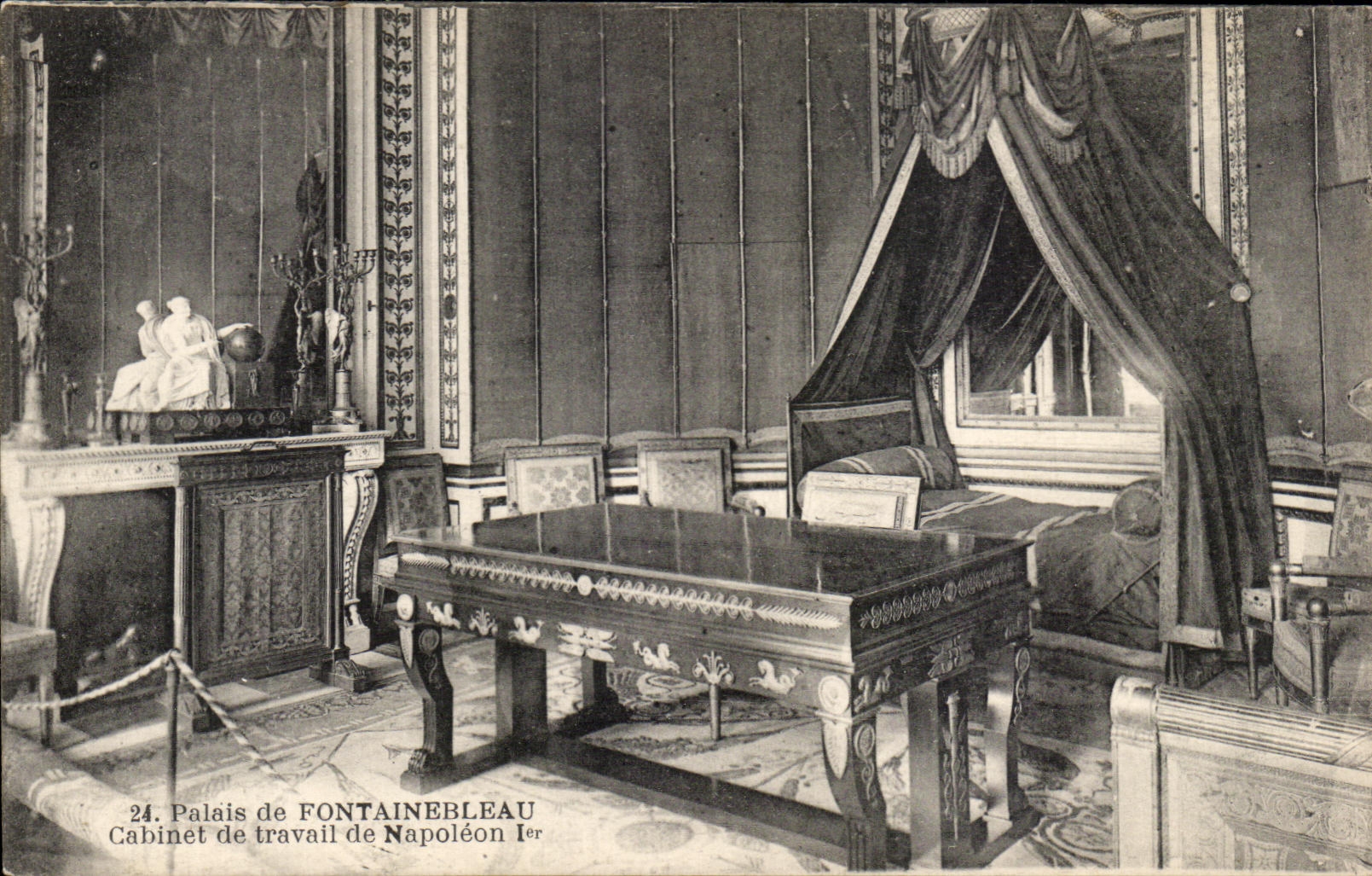 CPA Fontainebleau Cabinet de travail de Napoleon 1er