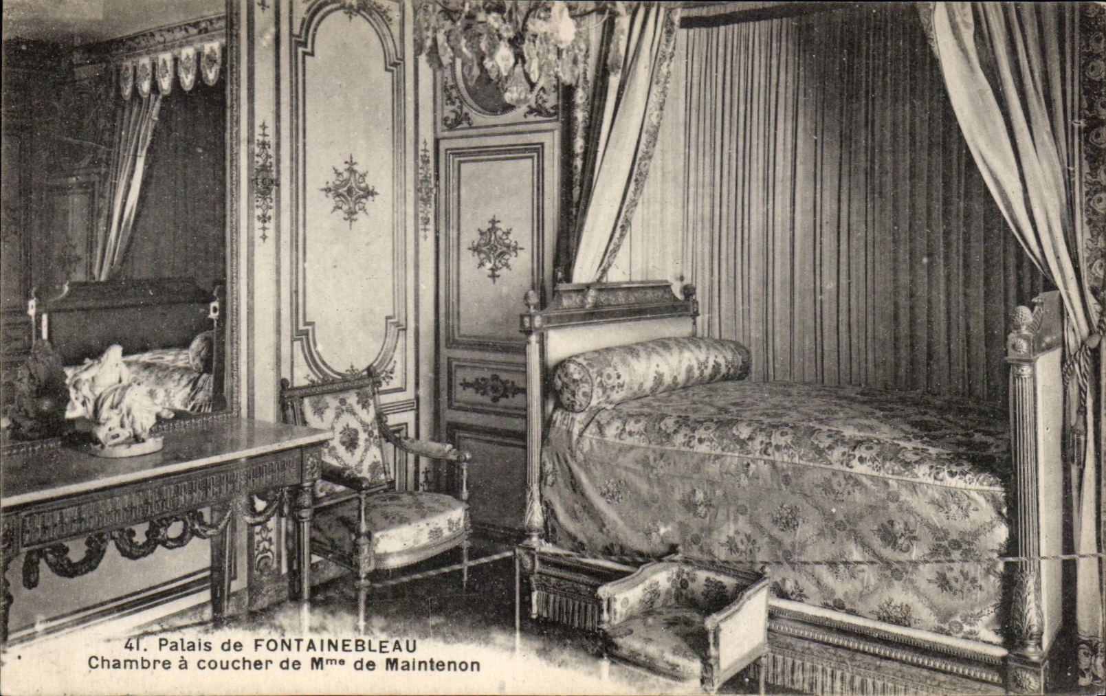 CPA Fontainebleau Chambre a coucher de Mme de Maintenon