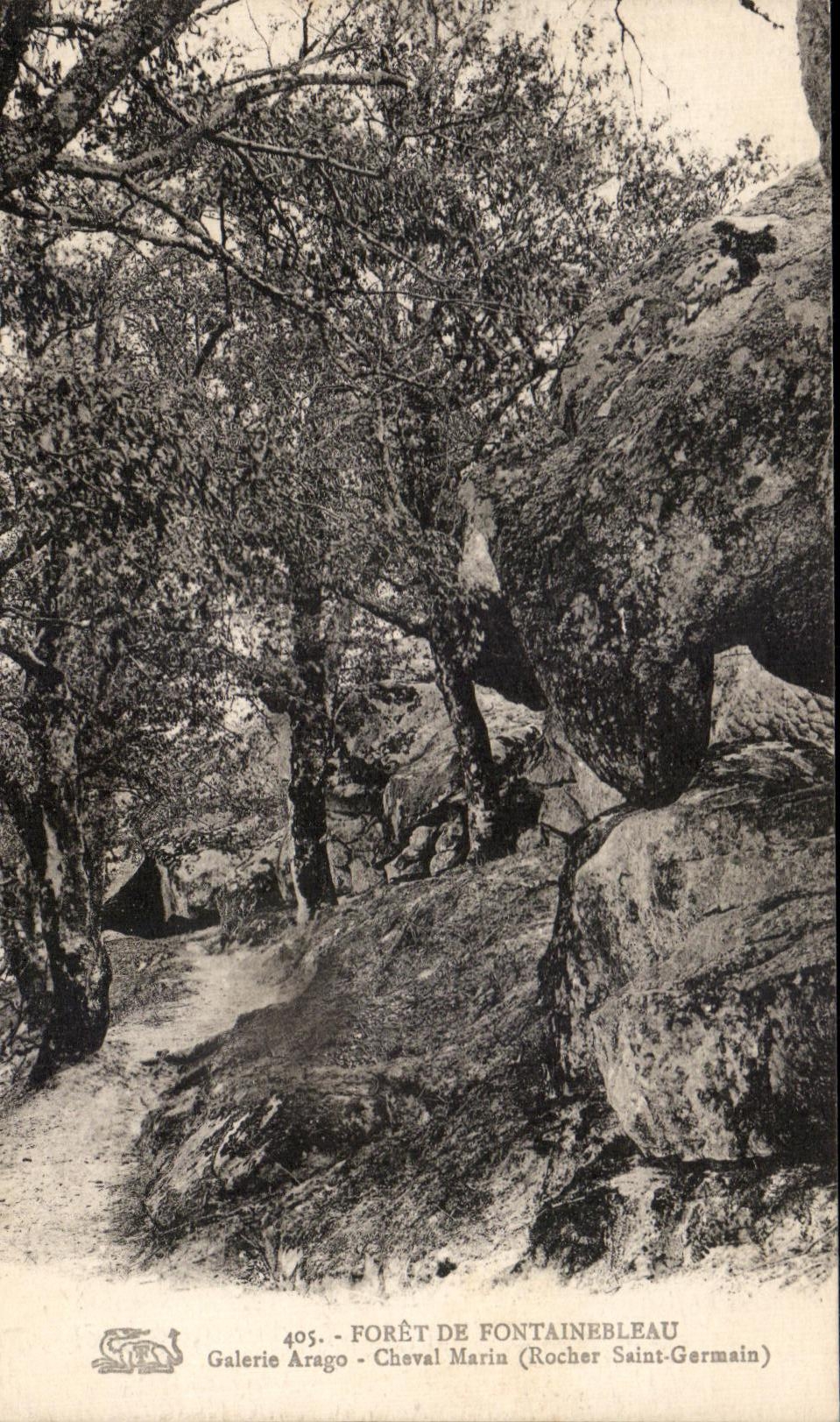 CPA Fontainebleau Galerie Arago Rocher Saint Germain