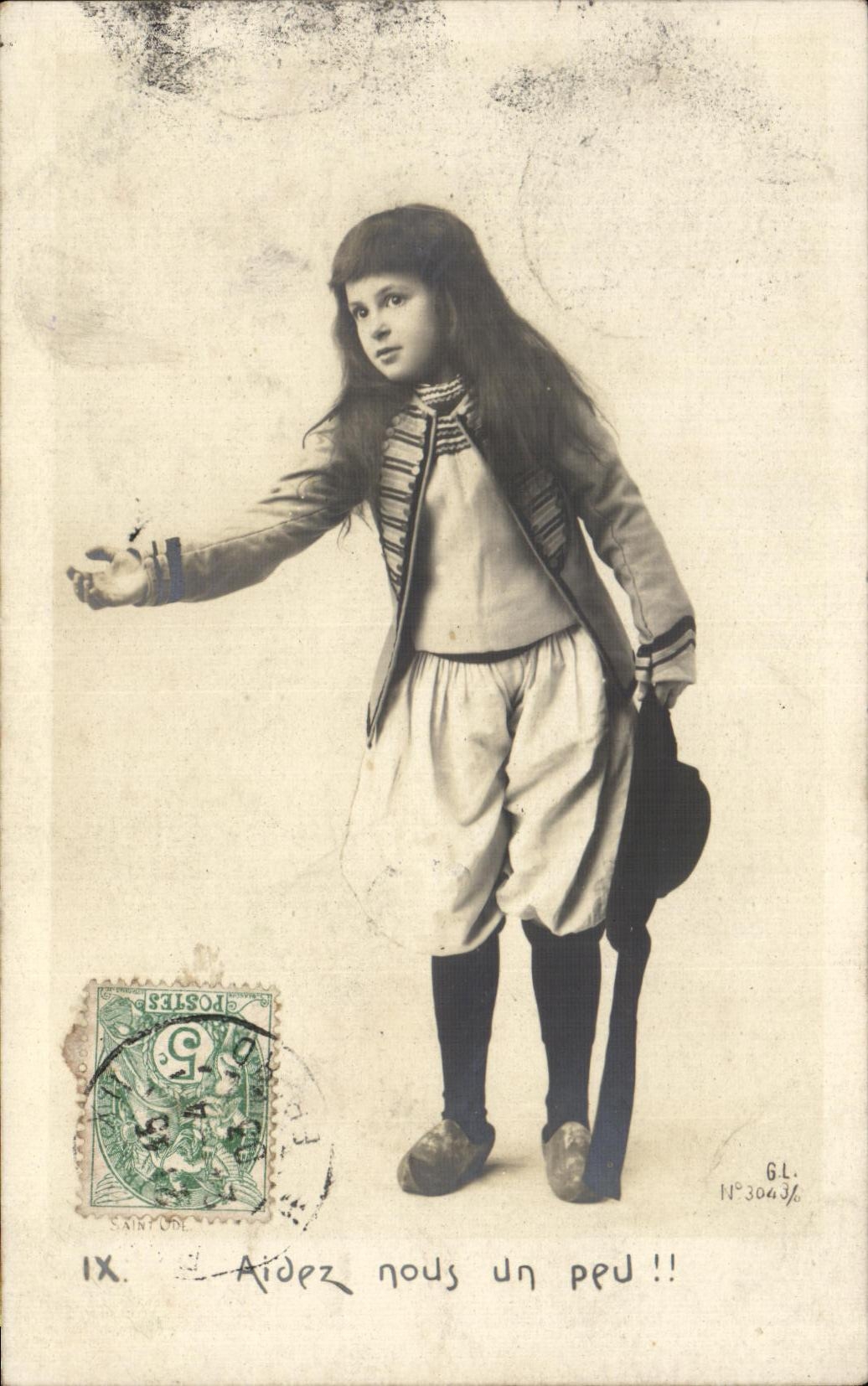 CPA Fantaisie Enfant Aidez nous un peu 