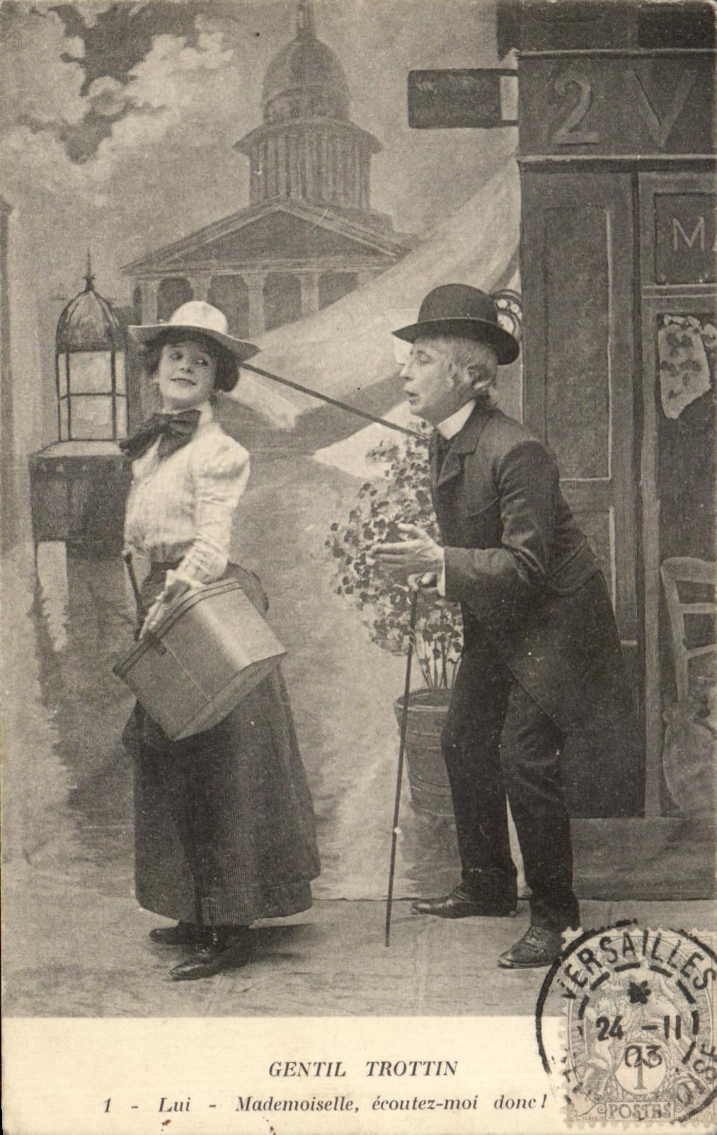 CPA Fantaisie Femme Pantheon Paris