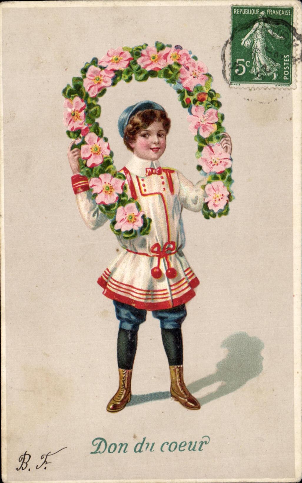 CPA Fantaisie Enfant Don du coeur Garcon Fleurs