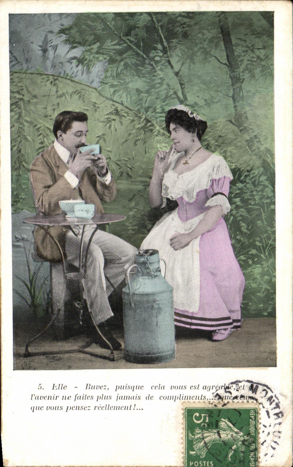 CPA Fantaisie Femme Couple Laitiere