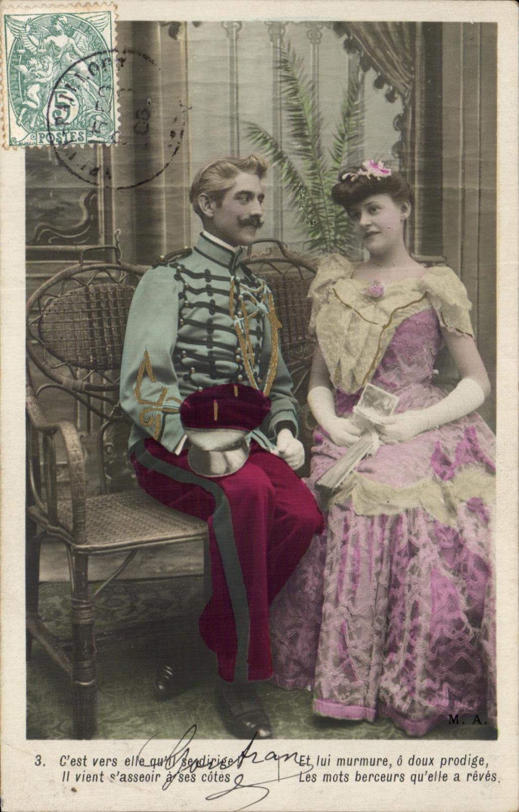 CPA Fantaisie Femme Militaire Militaria