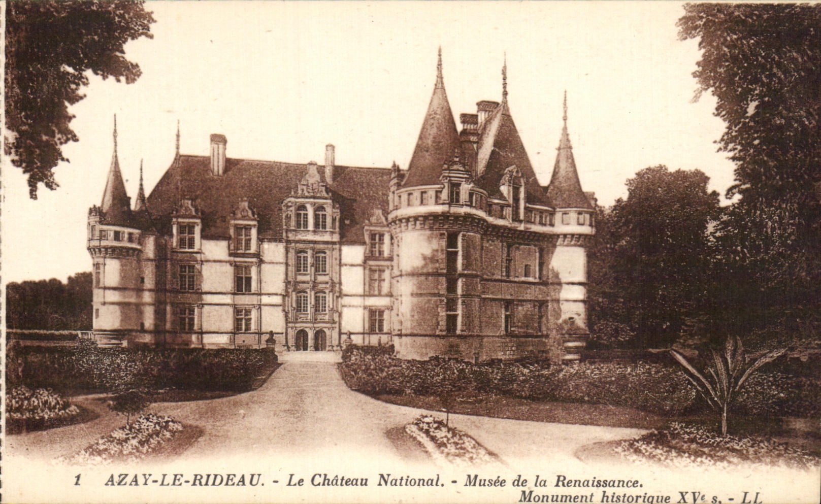 CPA Azay la cortina el museo nacional del castillo del renacimiento el edificio historico