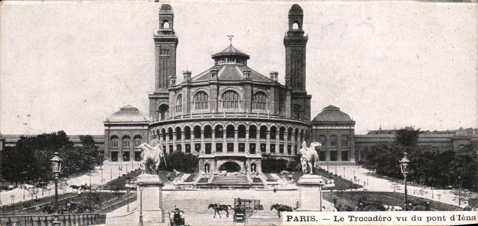 CPA Paris Le Trocadero vu du Pont d'Iena