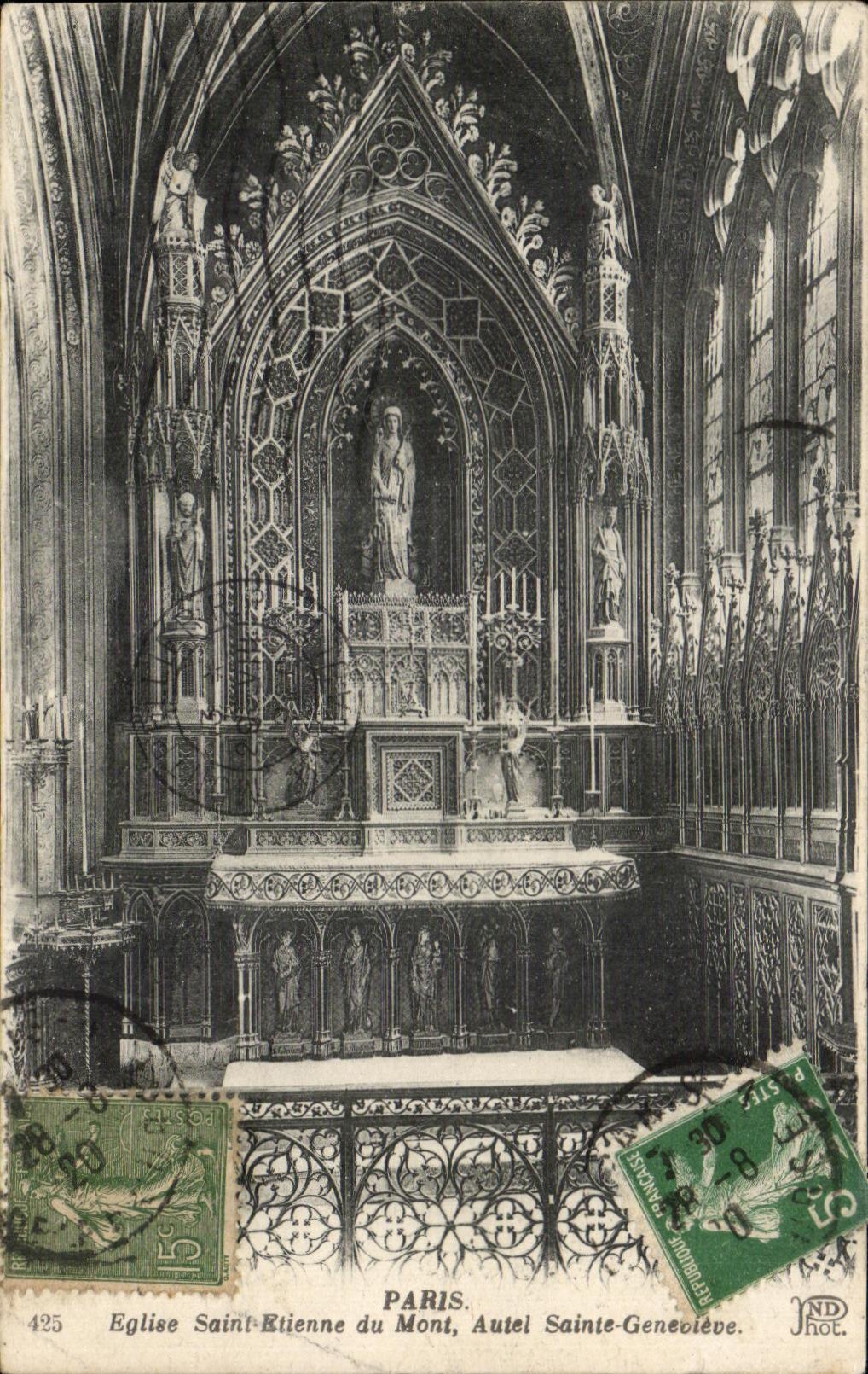 CPA Paris Eglise Saint Etienne du Mont Autel Sainte Genevieve