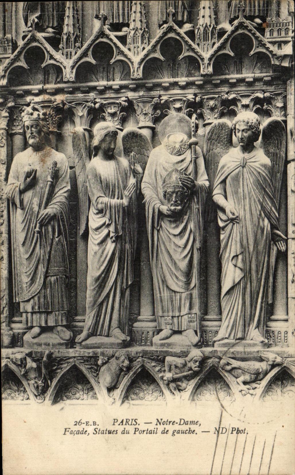 CPA Paris Notre Dame Frontage Statues Of the Gate Of Left