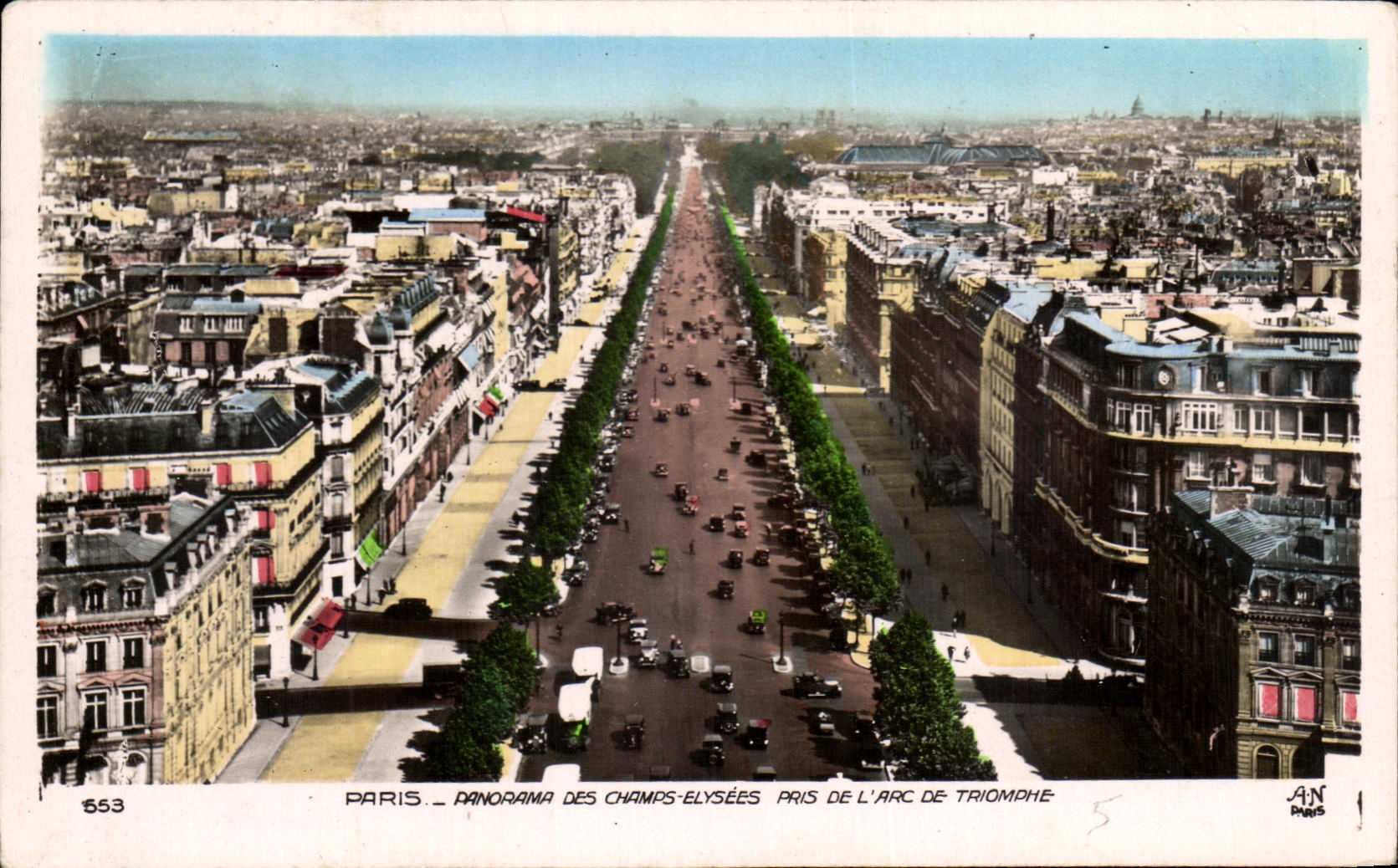 CPA Paris Panorama Des Champs Elysees Pris L'Arc De Triomphe