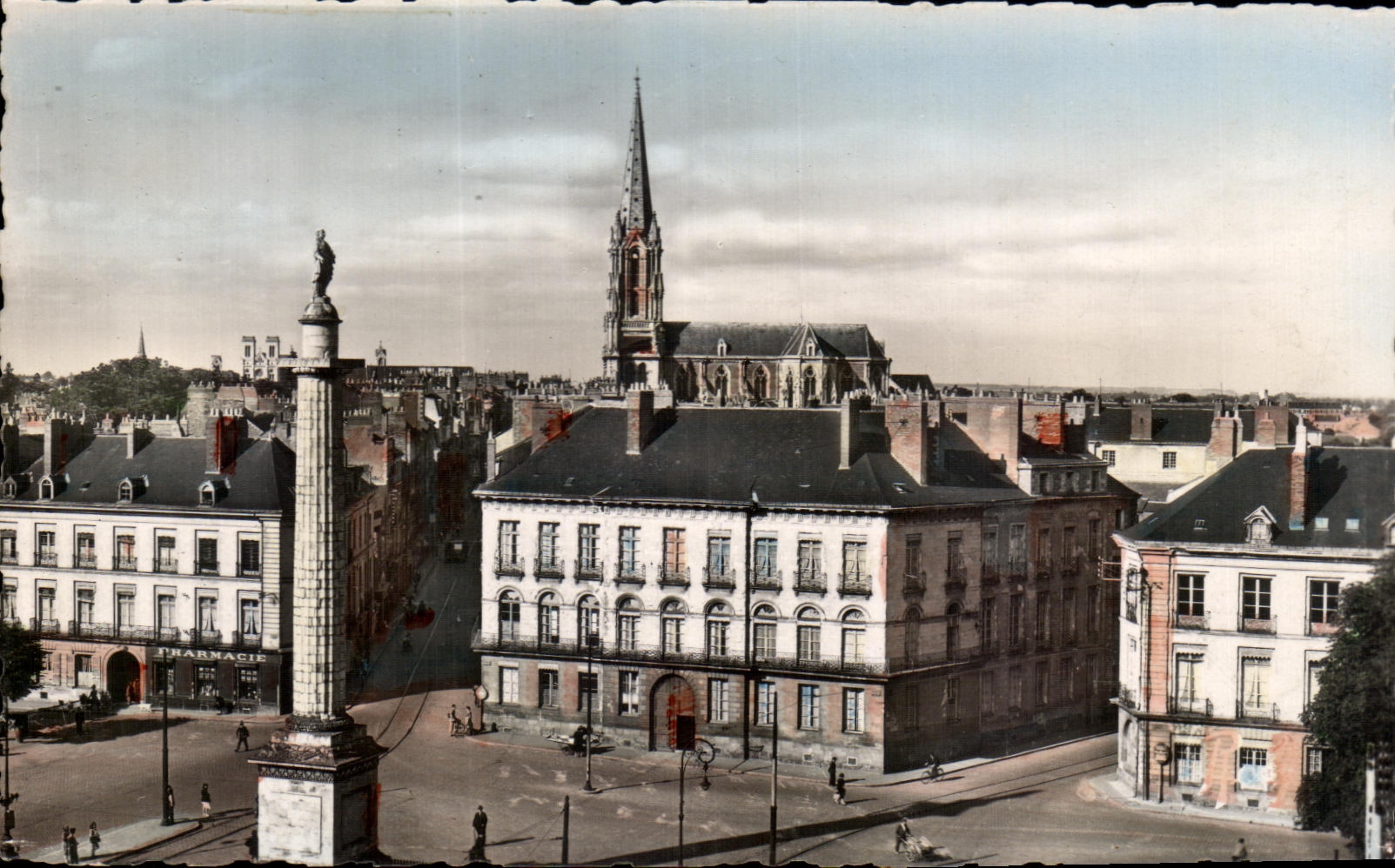 CPA Nantes Seen from of the Cathedral Towards Saint Clement and Saint Donatien