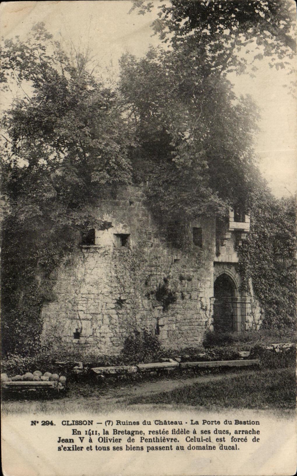 CPA Clisson Ruins of the Castle the Gate of the Bastion in Brittany restee fldele