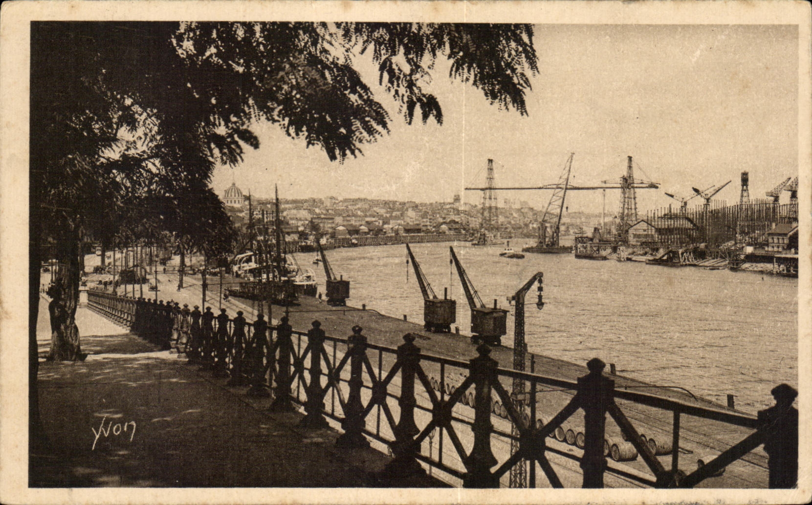 CPA Nantes View Taken of the Hermitage