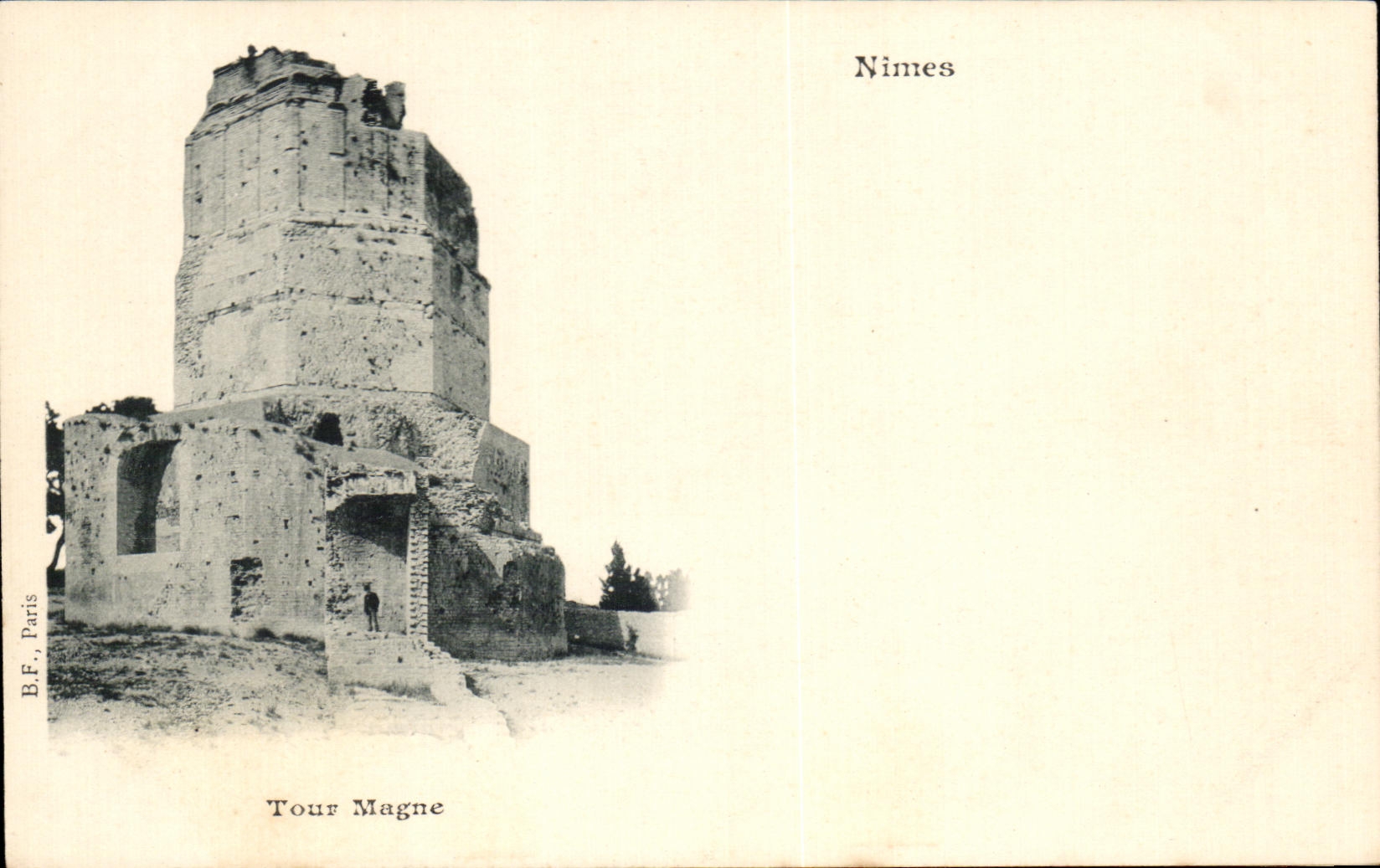 CPA Nimes Tour Magne