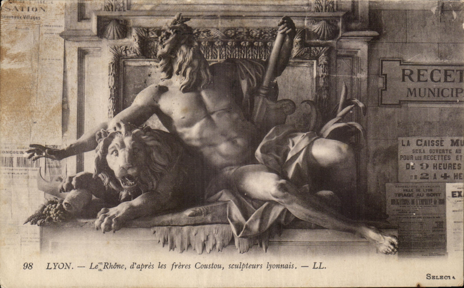 CPA Lyon the Rhone according to the brothers Coustou Neptune Lion