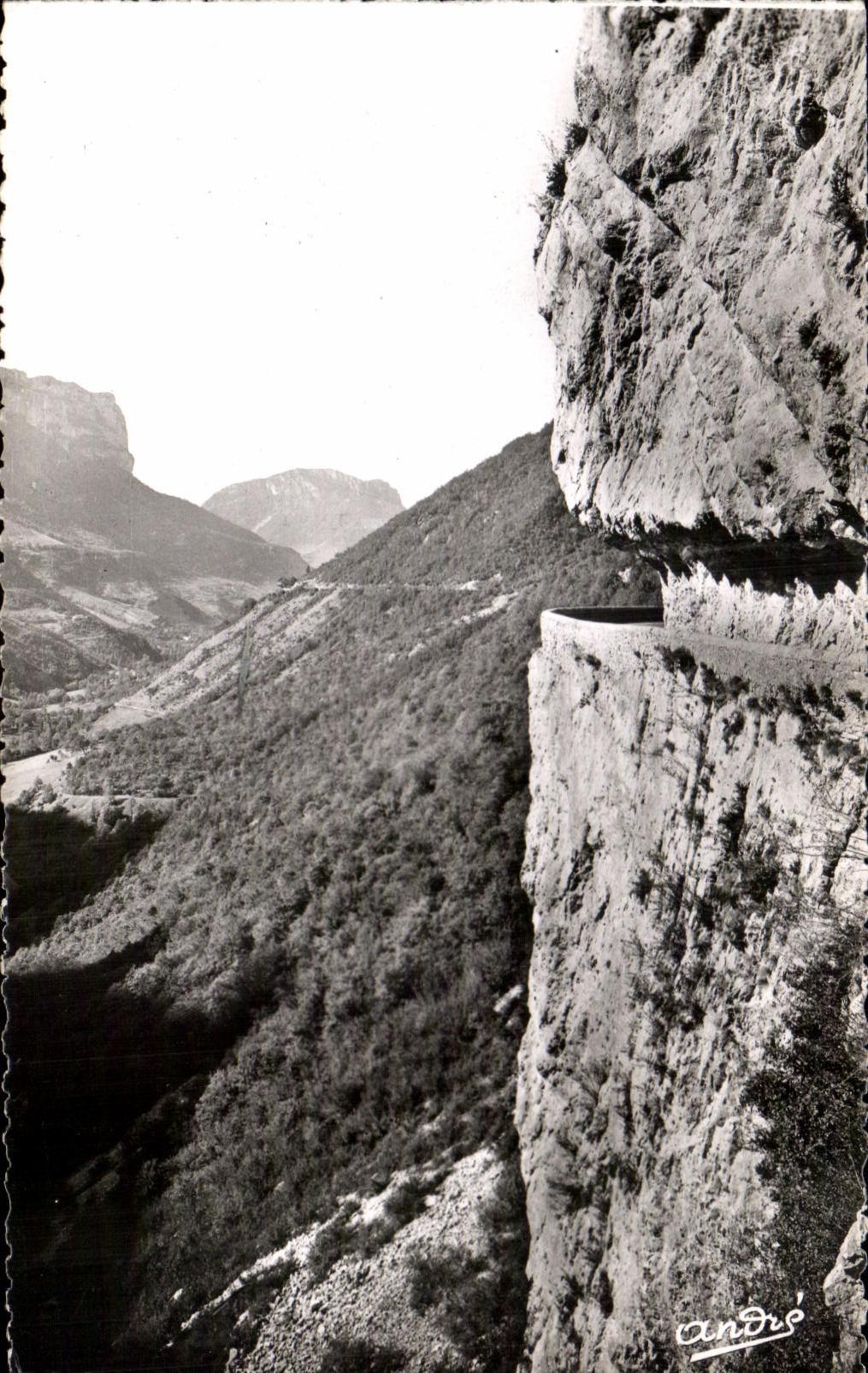 CPA Les Belles Alpes Francaises Le Vercors Les Grands Goulets Un a Pic