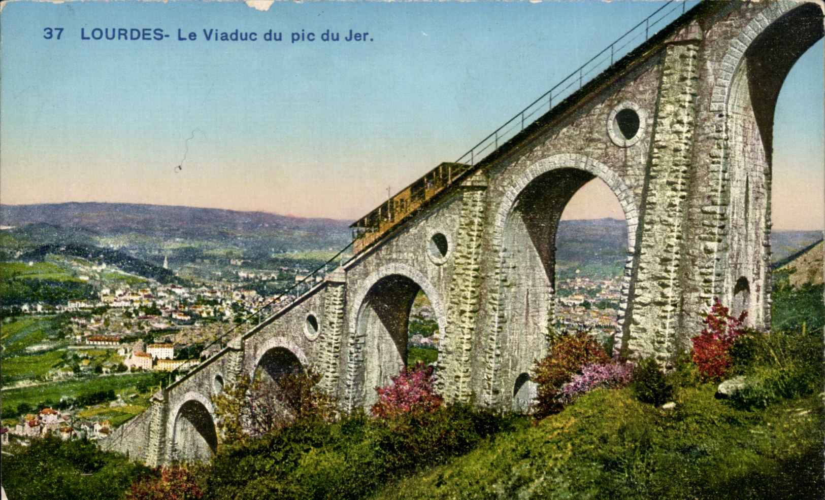 CPA Lourdes Le Viaduc du Pic du jer