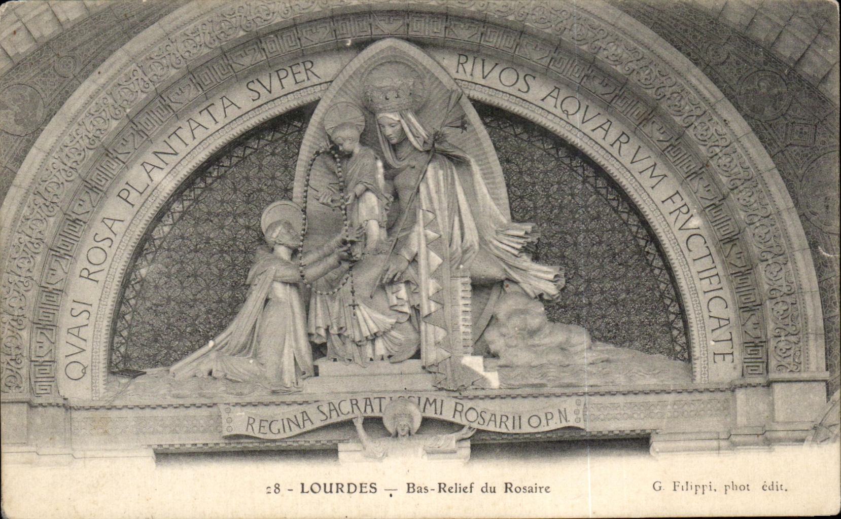 CPA Lourdes Bas Relief du Rosaire