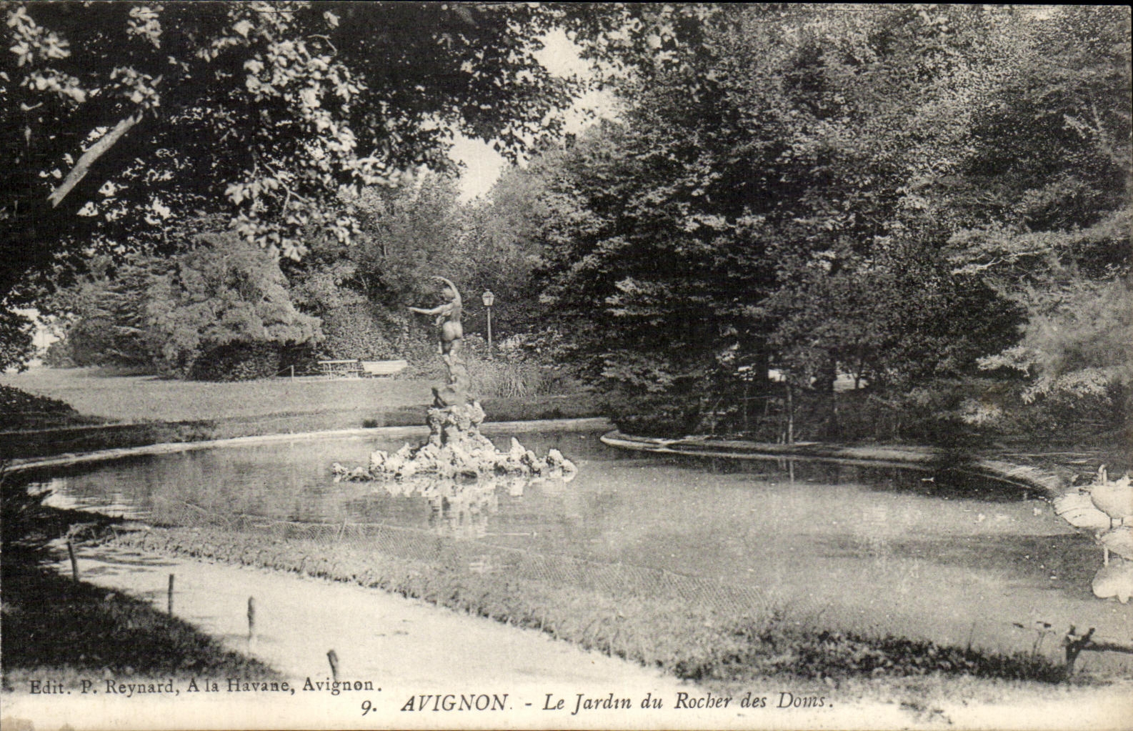 CPA Avignon el jardin de la roca de Doins