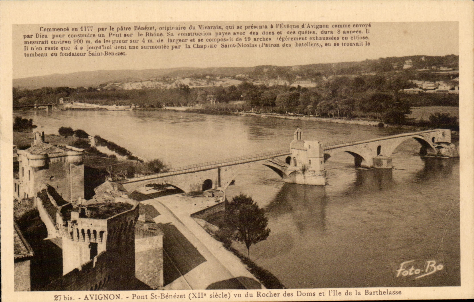 St Benezet del puente de CPA Avignon visto de la roca de Doms y de la isla de Barthelasse