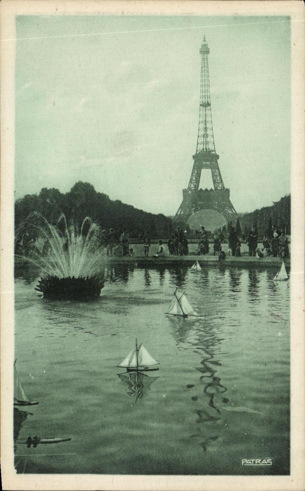 CPA Pretty Corners Of Paris Eiffel Tower Boats