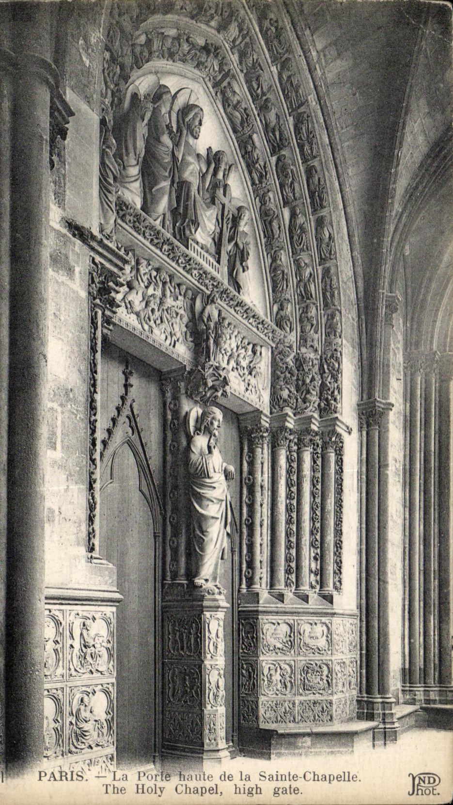 CPA Paris the high Gate of Sainte Vault The Holy Chapel high spoils