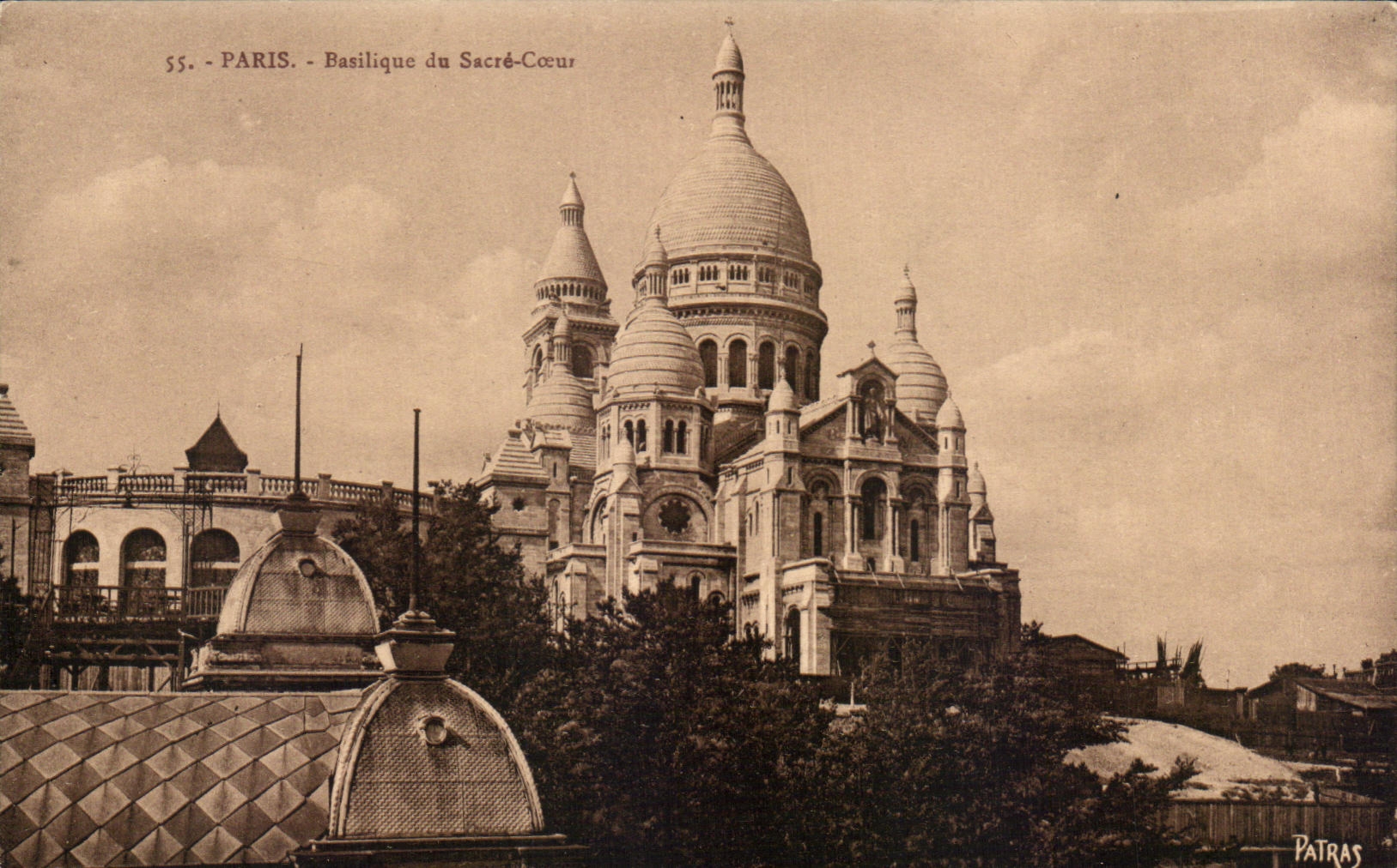 CPA Paris Basilica Of Sacring Montmartre Heart