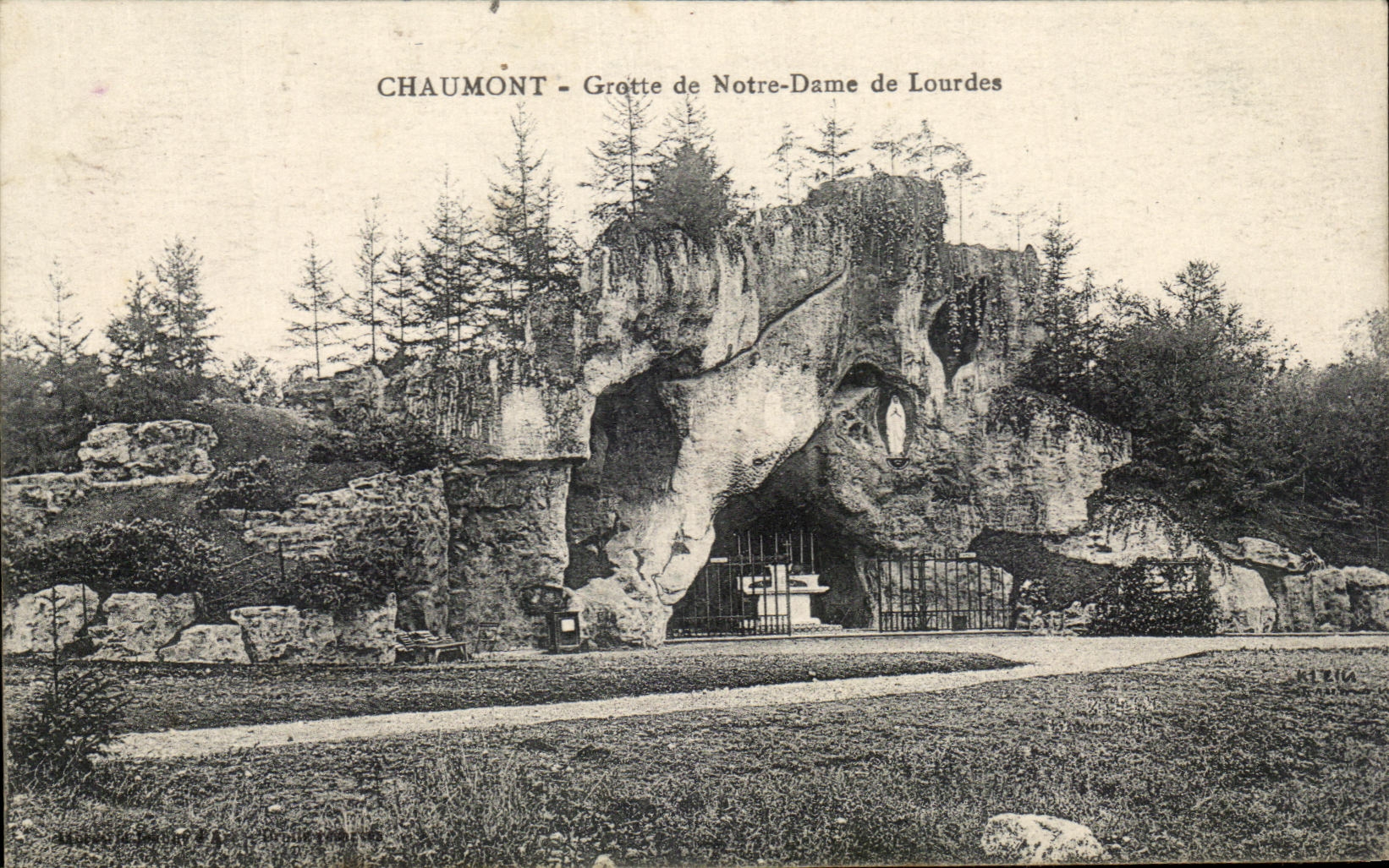 CPA Chaumont Grotte de Notre Dame de Lourdes