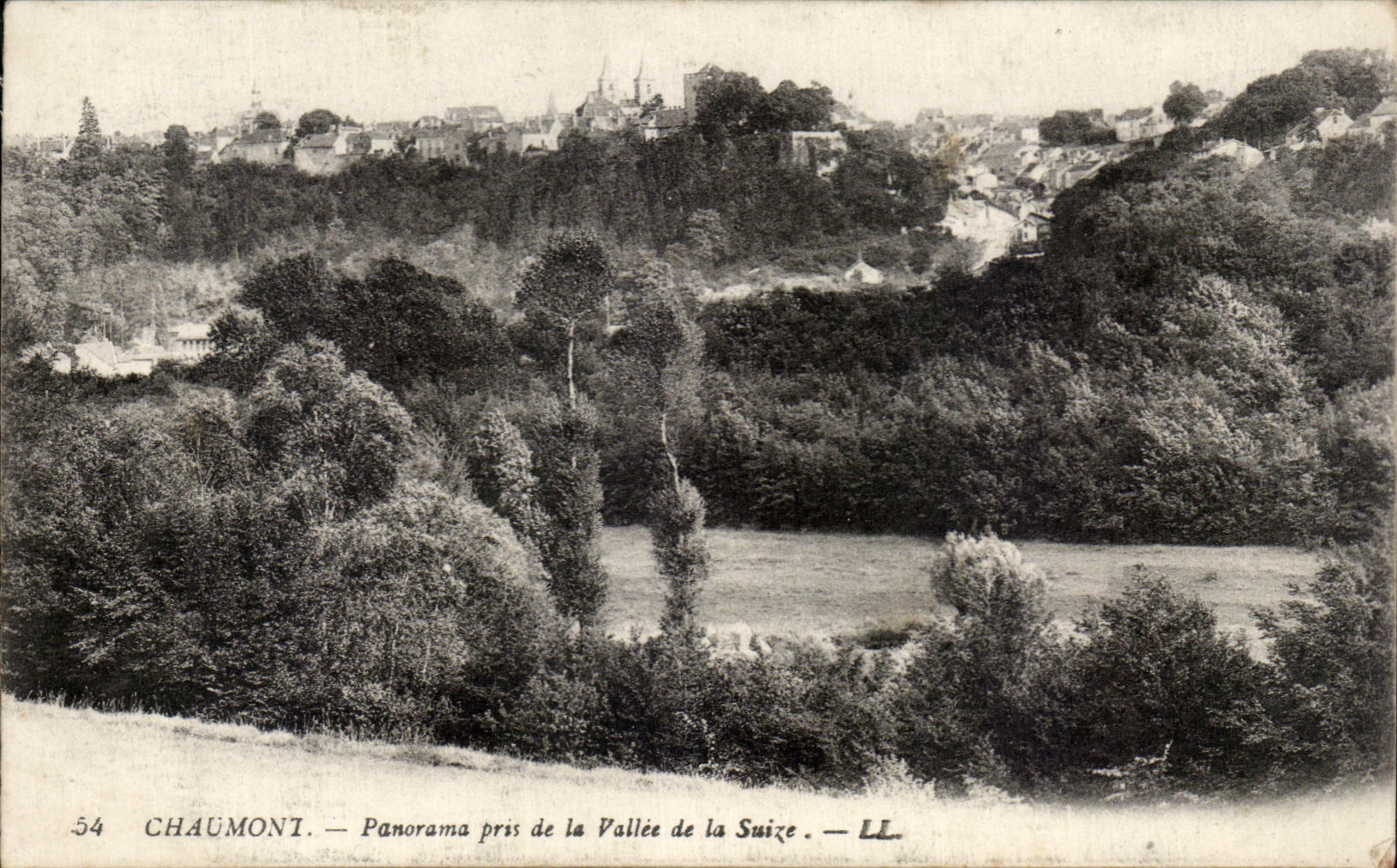 CPA Chaumont Panorama pris de la Vallee de la Suize