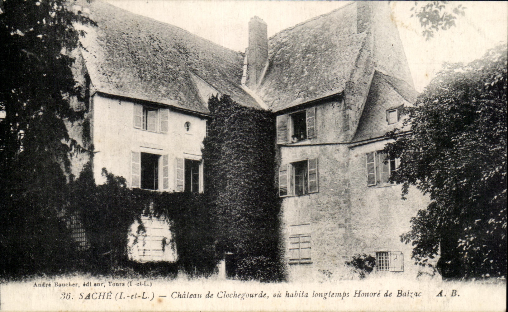 CPA Chateau de Sache Chateau de Clochegourde Balzac