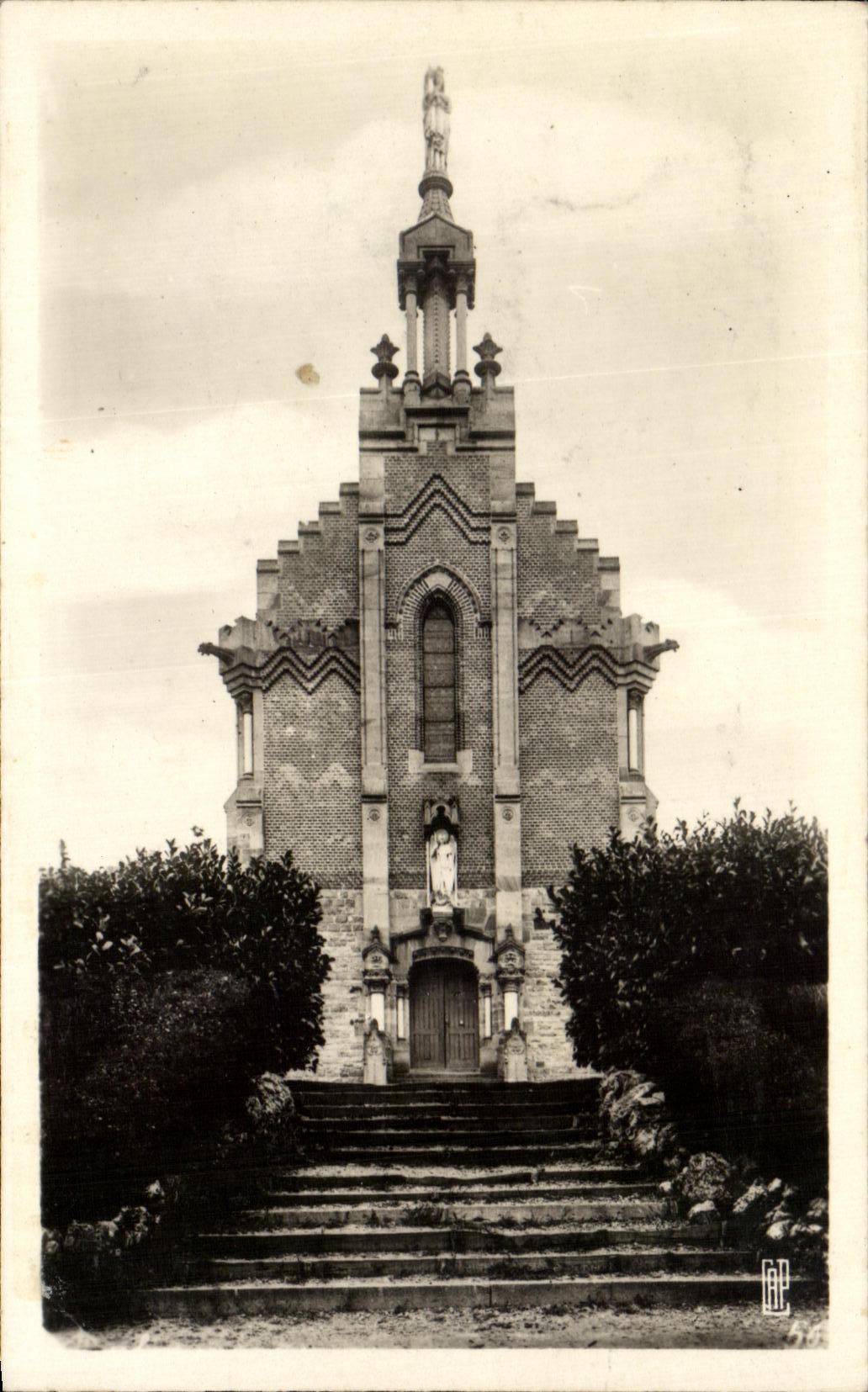CPA Avermes Allier Chapelle Notre Dame De La Salette