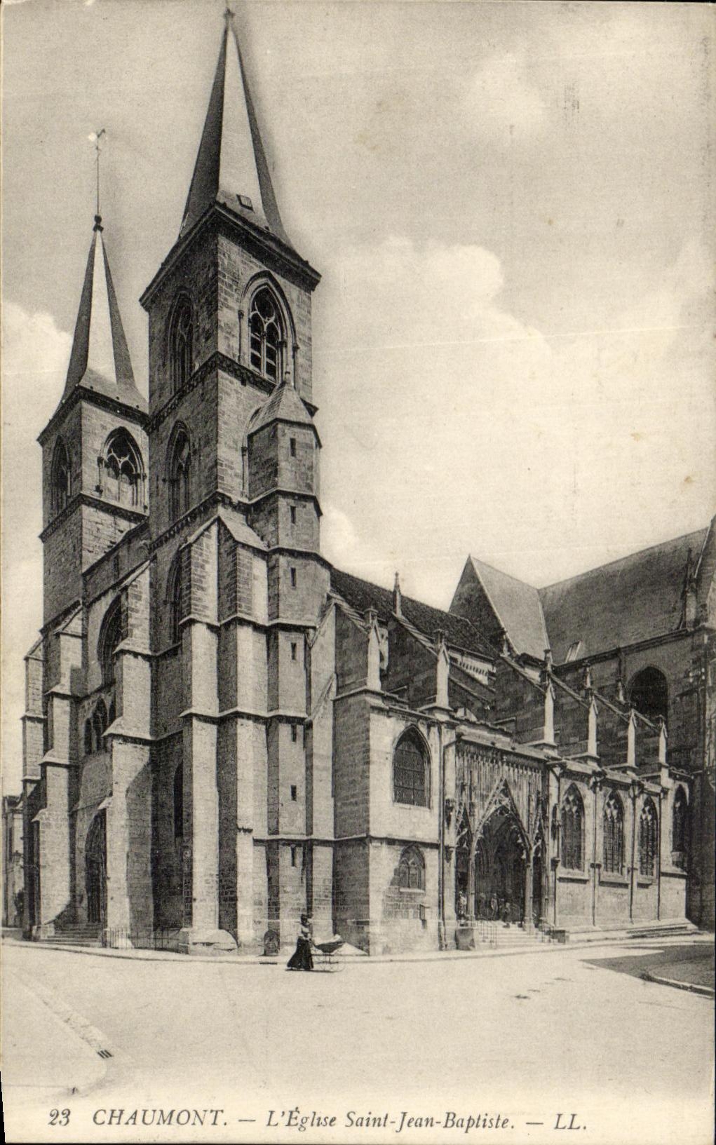 CPA Chaumont L'Eglise saint Jean Baptisle