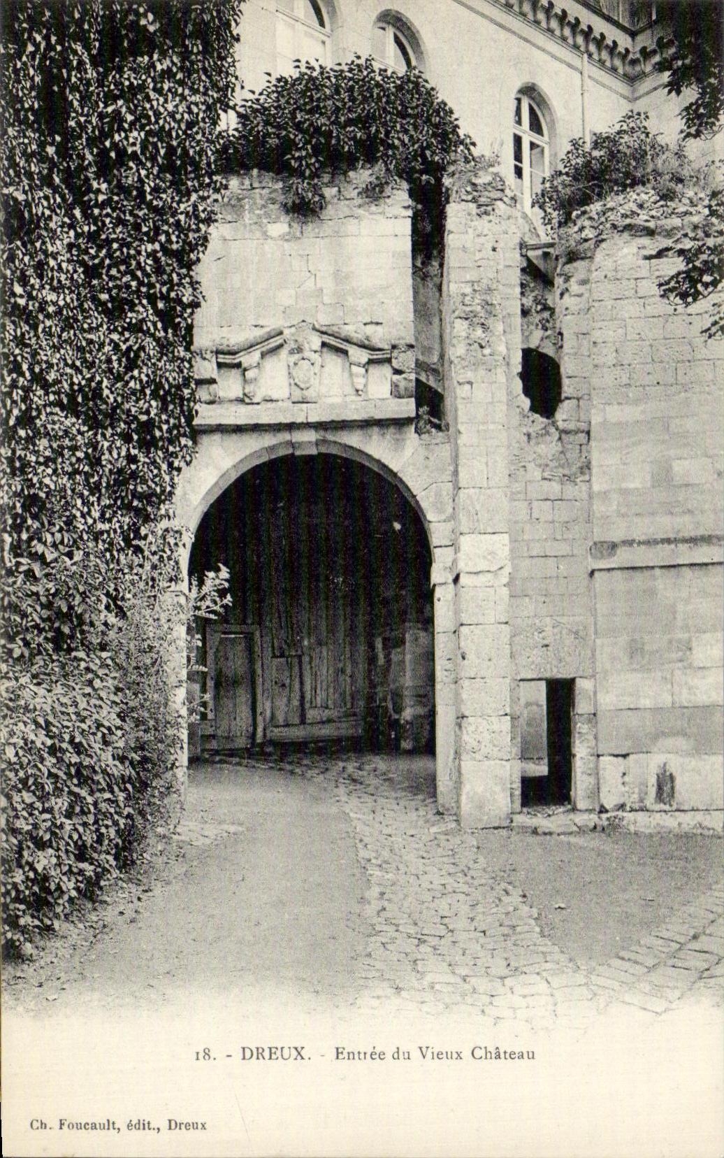 Entrada de CPA Dreux del castillo viejo