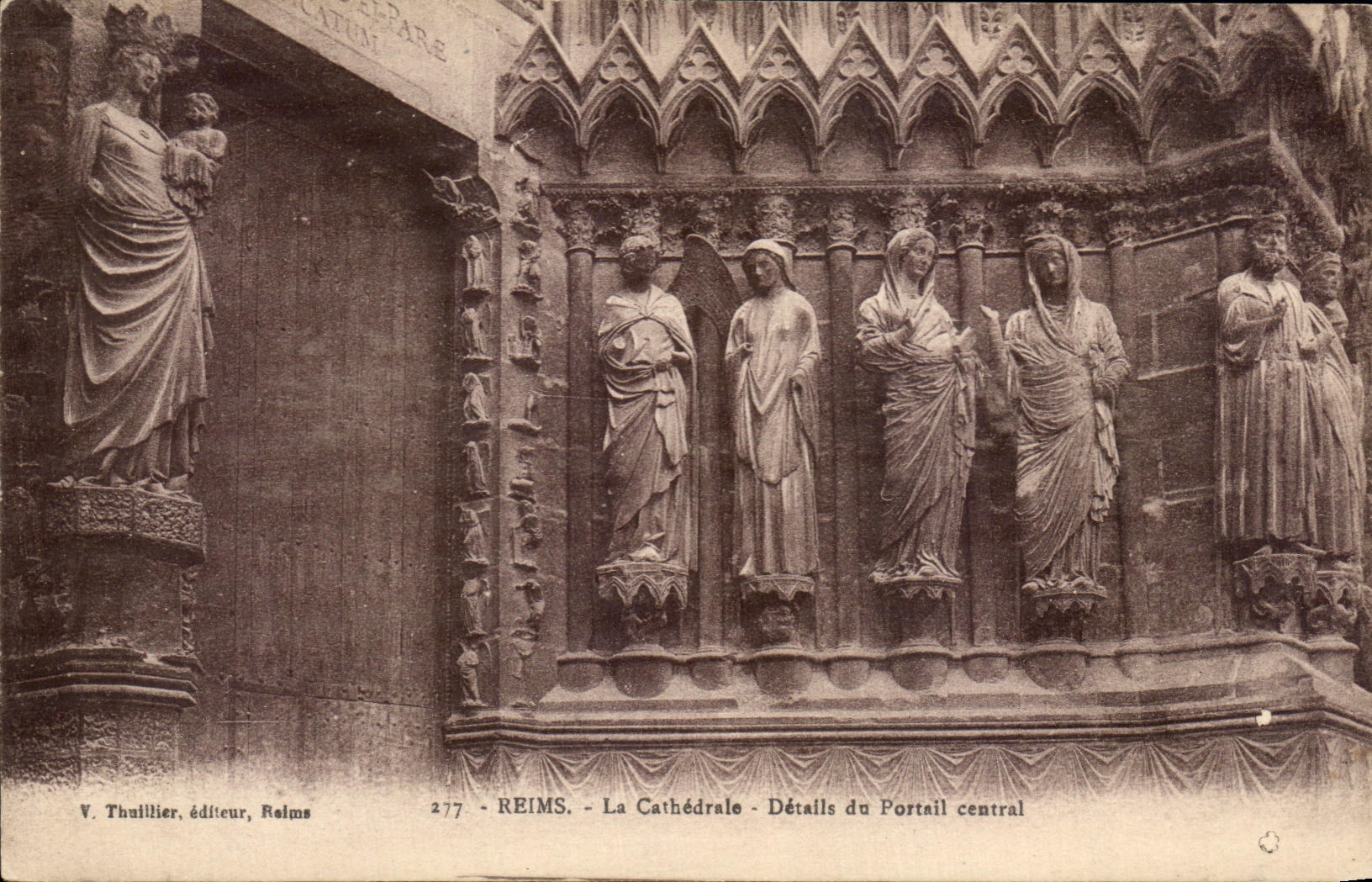 CPA Rheims the Cathedral Details of the Central Gate