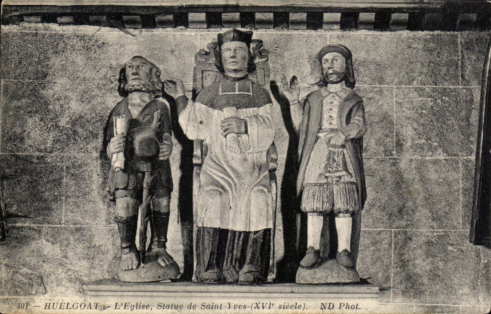 CPA Huelgoat the Church Statue of Saint Yves