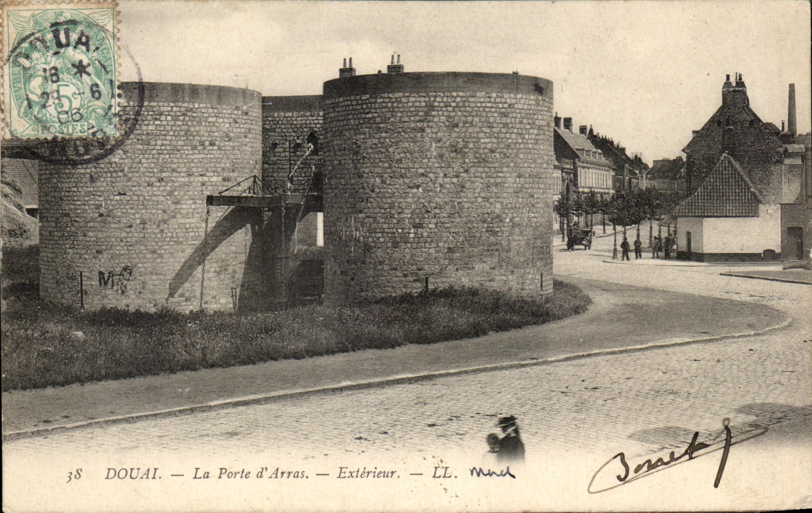 CPA Douai La Porte d'Arras