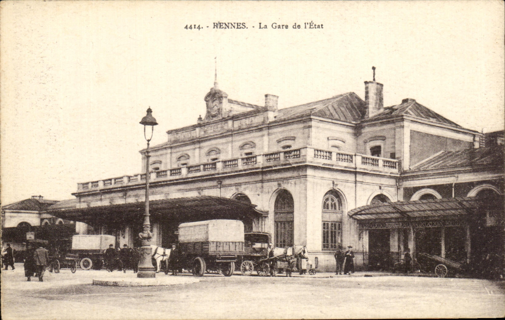 CPA Rennes La gare de l'Etat