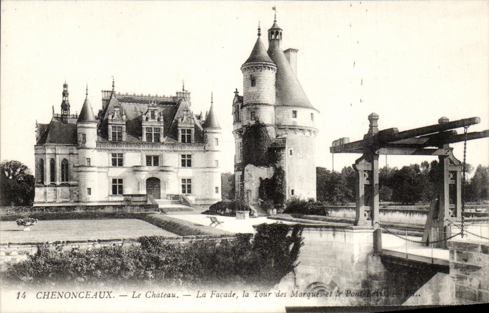 CPA Chenoncheaux el castillo el ataque frontal la torre de la marca y de la ella