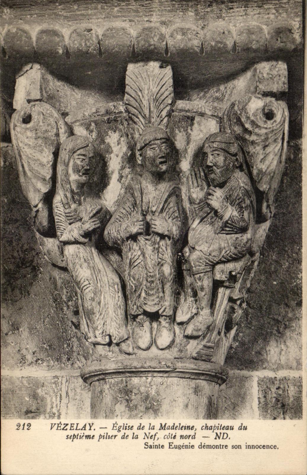 CPA Vezelay Eglise of the Madeleine Chapiteau of Seventh Pither of the Nave Dimensions Northern