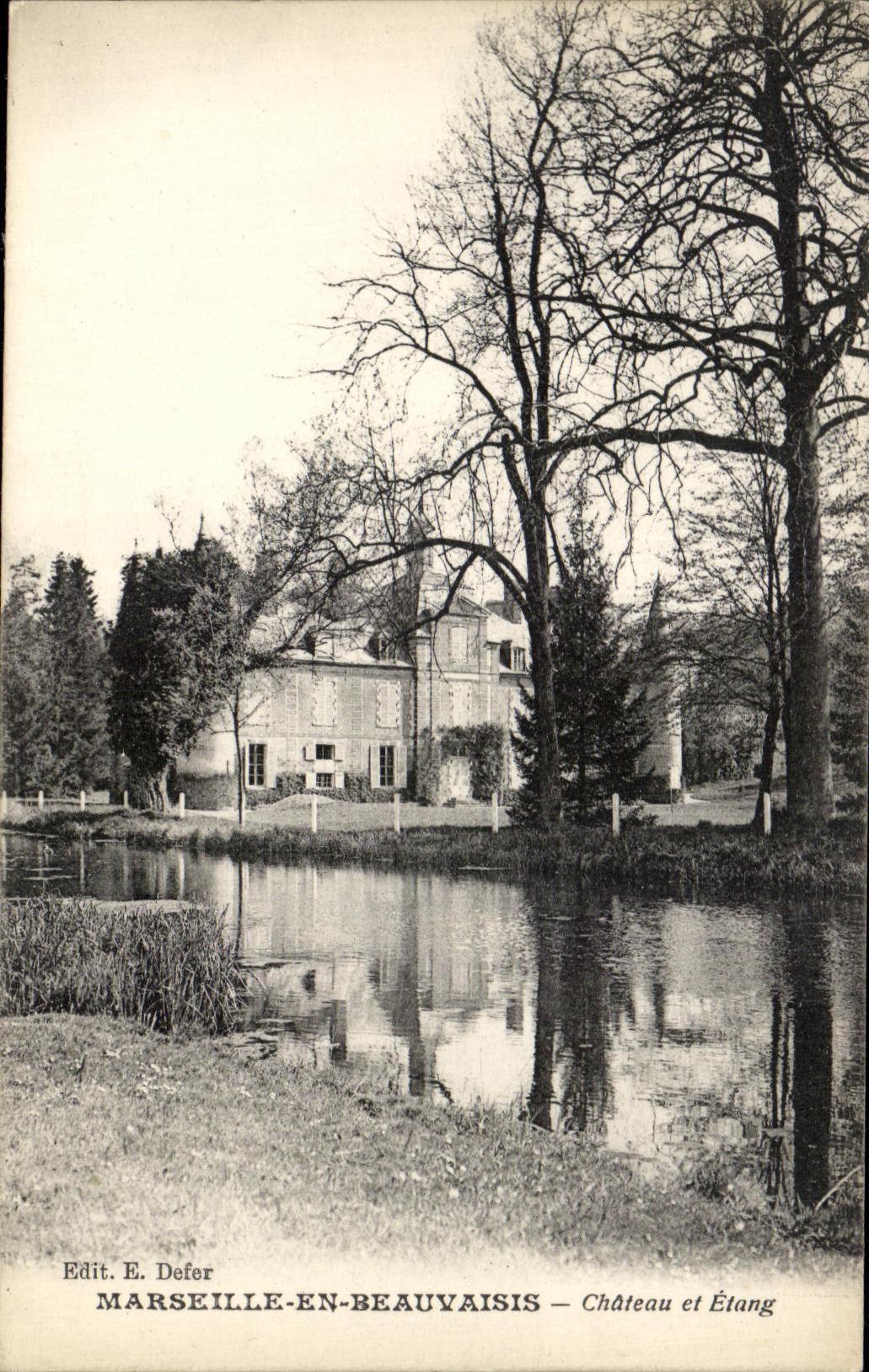CPA Marsella en Beauvaisis Castle And Etang