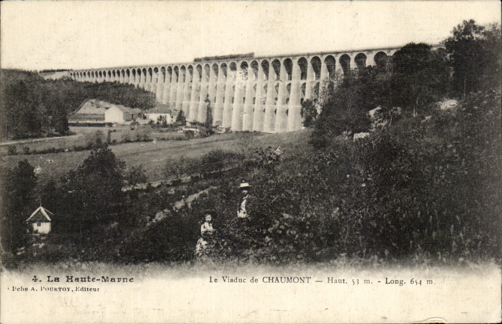 CPA Le viaduc de Chaumont 