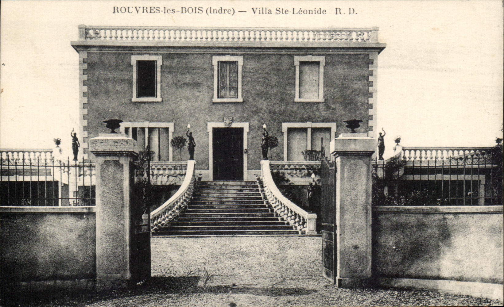 CPA Rouvres les Bois Villa Ste Leonide