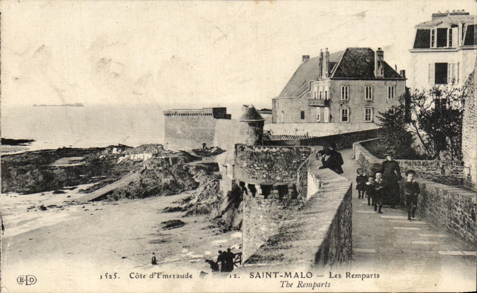 CPA dimensiona a santo esmeralda de Malo los ninos de las paredes