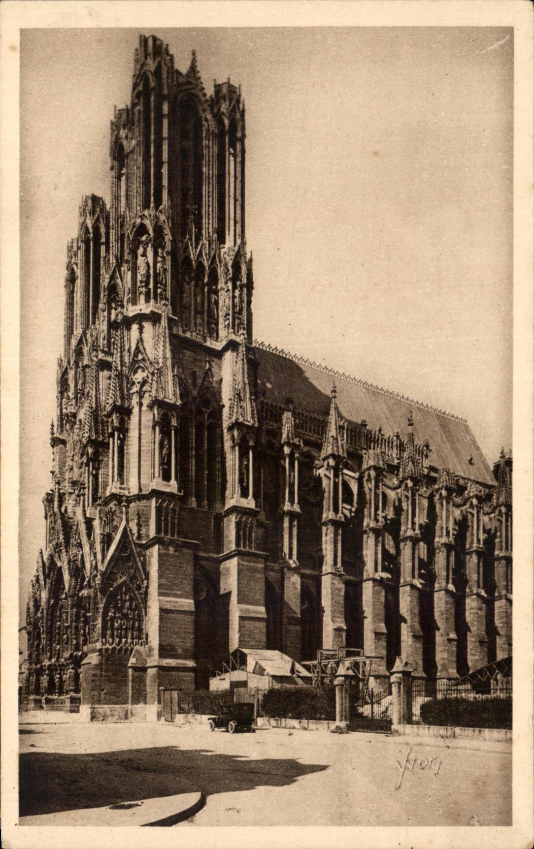 CPA Rheims the Cathedral Western Southern Frontage