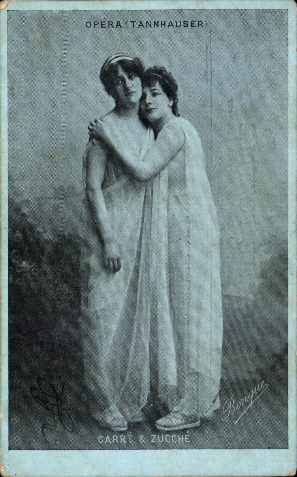 CPA Opera Tannhause Femmes